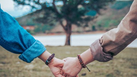 Personalidade financeira parceiro mulher economia dinheiro casal