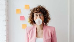 pastilha elástica covid-19 ACE2 estudo investigação