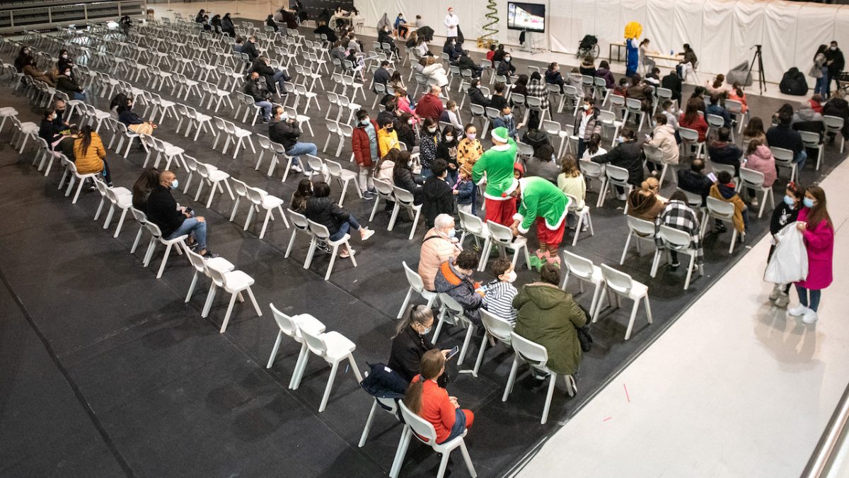 Primeiro dia da vacinação das crianças no Centro de Vacinação de Gondomar