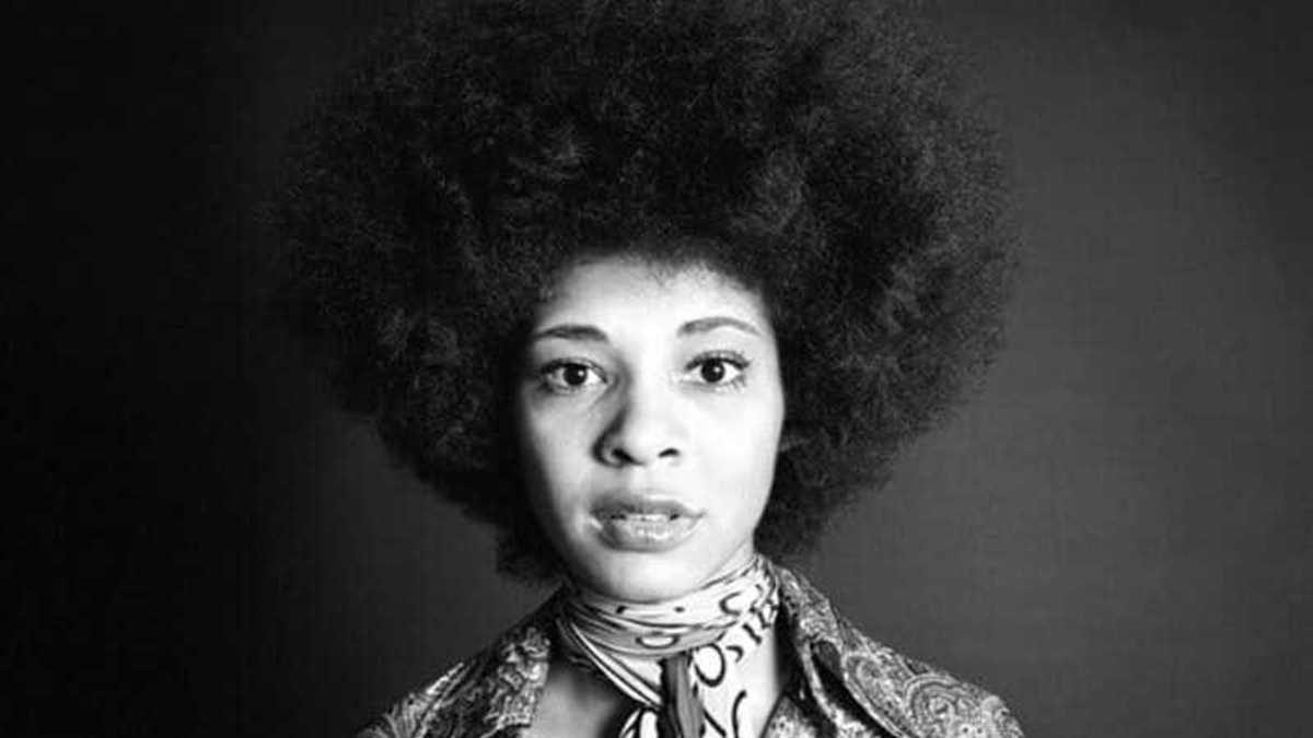 betty davis DR