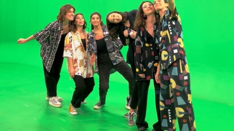 Maro (em primeiro plano) com Beatriz Fonseca, Beatriz Pessoa, Carolina Leite, Diana Castro e Milhanas [Fotografia: Divulgação RTP]