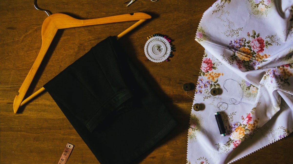 pexels-riya-kumari-2737702