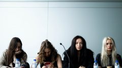 Pussy Riot banda Russa oposição Vladimir Putinconcerto angariação de fundos Ucrânia