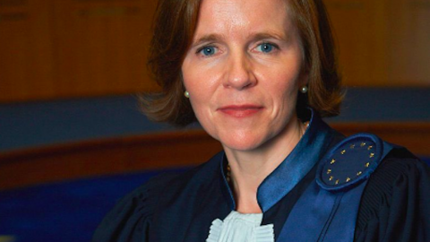 Síofra o 'Leary primeira mulher presidente tribunal