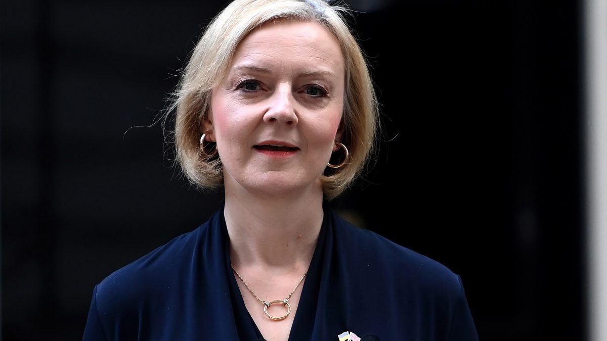 British Prime Minister Liz Truss resigns