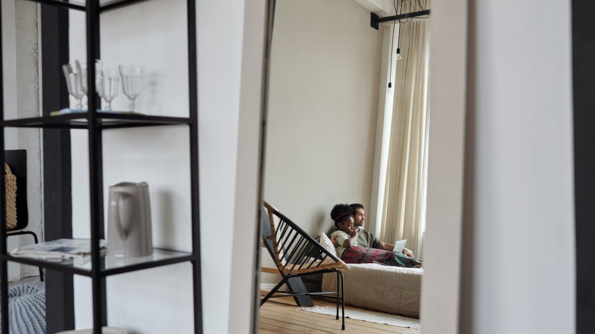 pexels-jack-sparrow-4046259