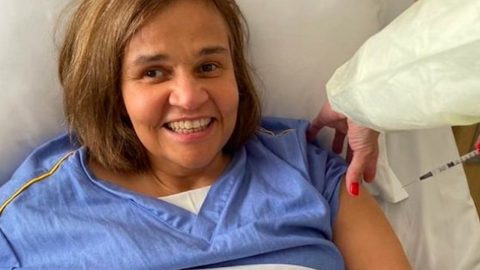 Cláudia Rodrigues Sai de baixo esclerose múltipla vende casas imóveis tratamento