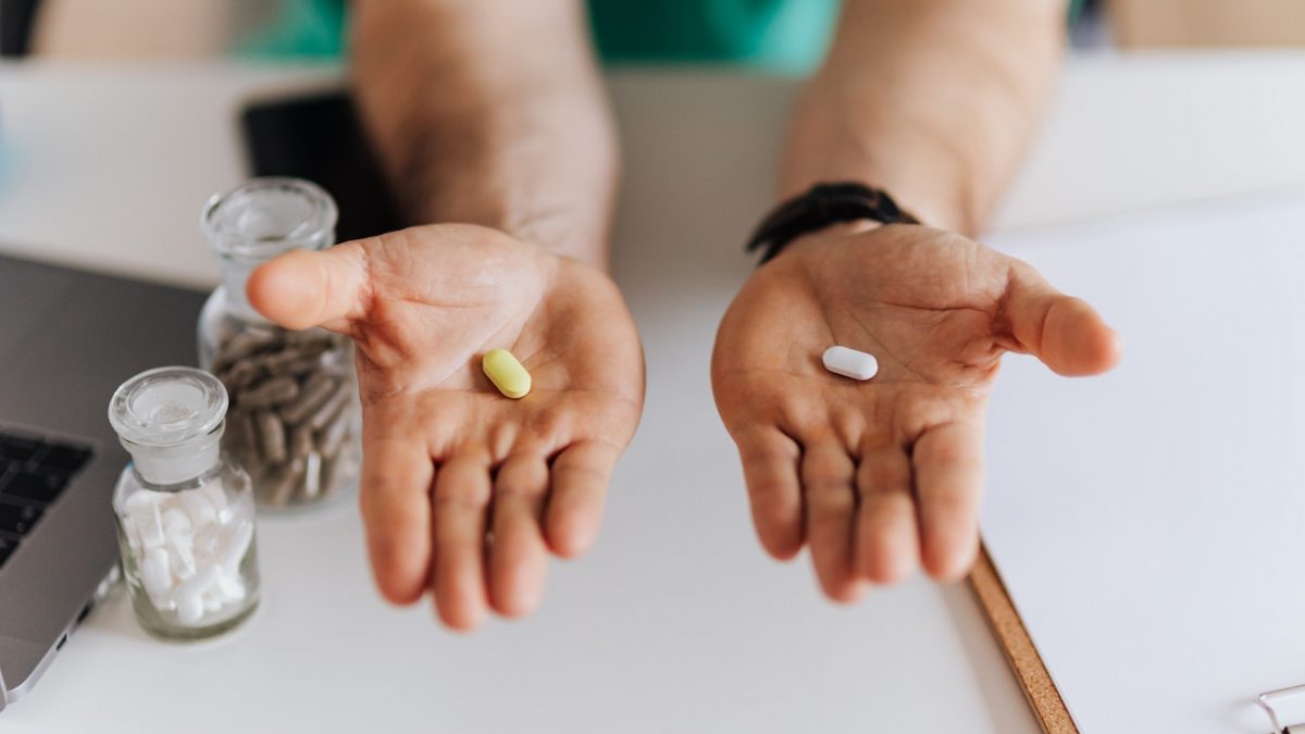 pexels-karolina-grabowska-4021805