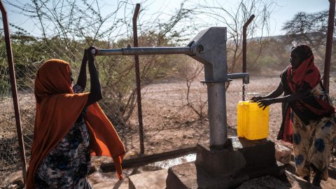 quenia mulheres reportagem abusos sexuais