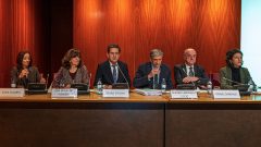 Filipa Tavares, Ana Nunes Almeida, Pedro Strecht, Laborinho Lúcio, Daniel Sampaio e Catarina Vasconcelos durante a Conferência no auditório da Fundação Gulbenkian que apresenta o relatório final - Dar Voz ao Silêncio, apresentado pela Comissão Independente para o Estudo dos Abusos Sexuais contra as Crianças na Igreja Católica Portuguesa. A Comissão Independente constitui-se para realizar um estudo sobre abusos sexuais praticados contra crianças e adolescentes (dos 0 aos 18 anos de idade) no seio da Igreja Católica Portuguesa [Fotografia: Reinaldo Rodrigues/Global Imagens]