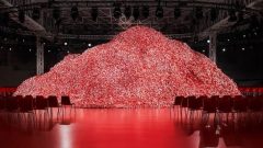 Diesel semana da moda de Milão preservativos