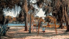 crianças ucriananas comissão guerra um ano Ucrania Portugal