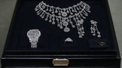 jair Bolsonaro MIchele presidente Brasil joias oferta arábia saudita