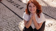 Gabriela Barros passeio da fama lisboa prala da alegria