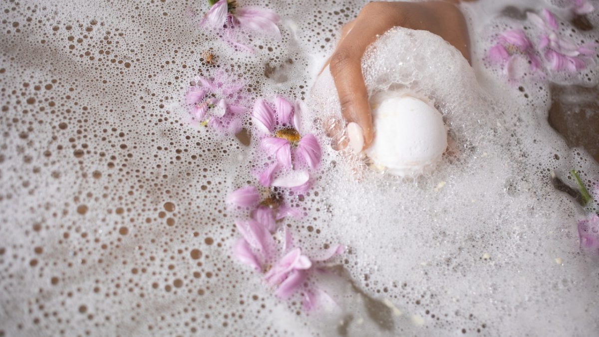 pexels-monstera-6621025