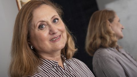 Maria Elisa Domingues estreia teatro