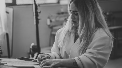 Fadista Gisela João regressa para segunda temporada de 'Portuguese Soul', na RTP2, a 28 de maio [Fotografia Divulgação]