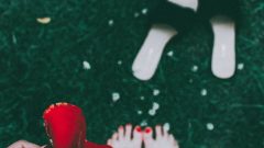 chinelos passadeira vermelha alternativa