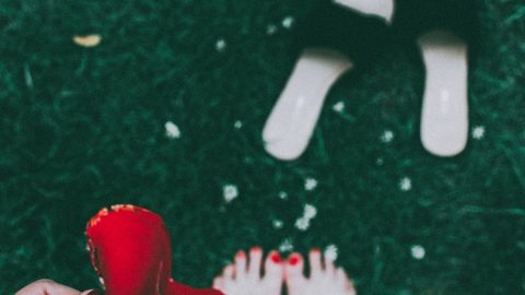 chinelos passadeira vermelha alternativa