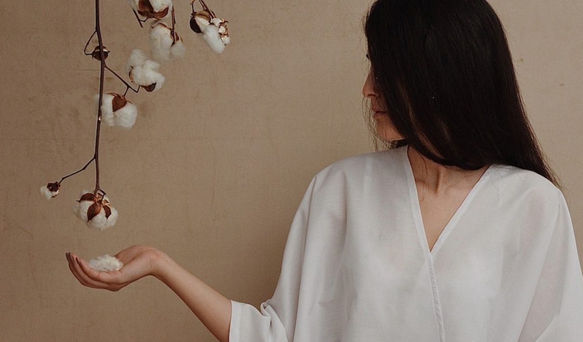 pexels-pegah-sharifi-5276137