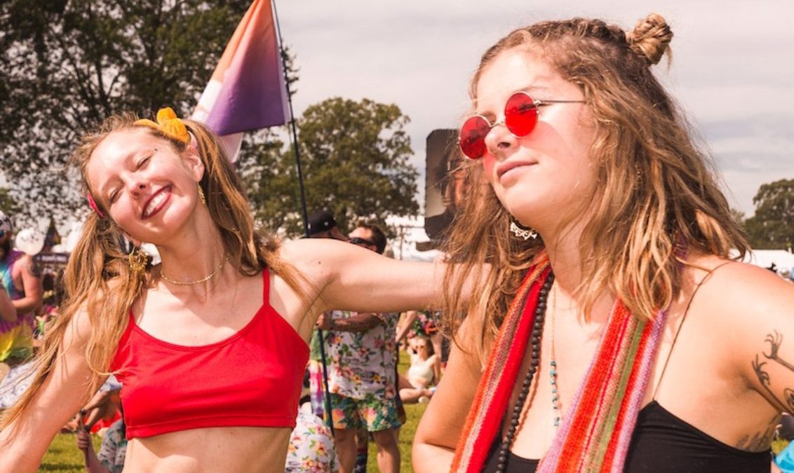 pexels-wendy-wei-2513605(1)