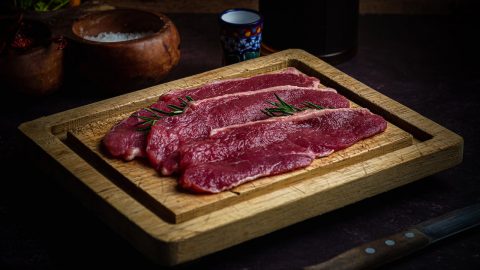 Carnes vermelhas não processadas lacticínios gorduras integrais