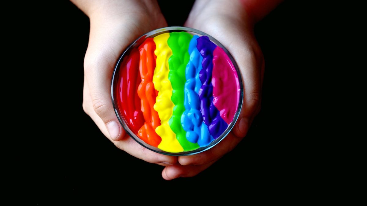 pexels-alexander-grey-1209870