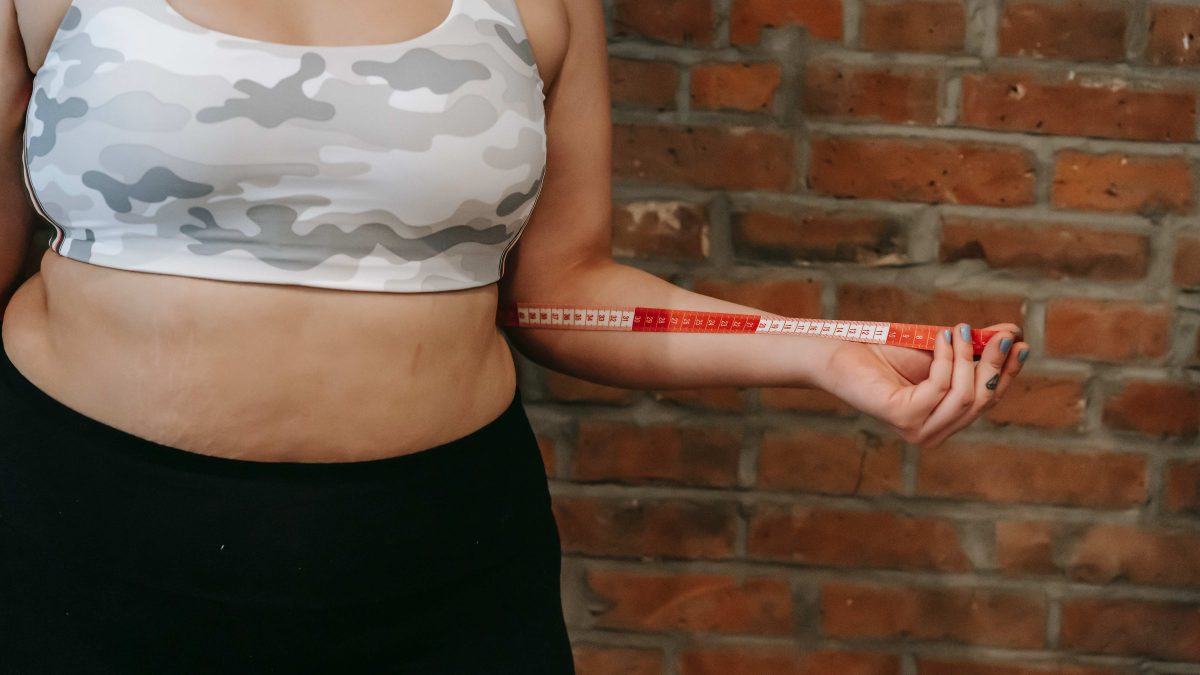 pexels-andres-ayrton-6551072