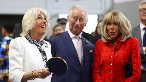 Brigitte Macron Camilla jogo ping pong