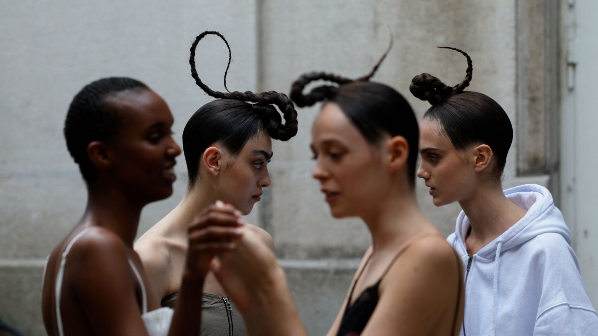 FASHION-FRANCE-SARA CHRAIBI-BACKSTAGE