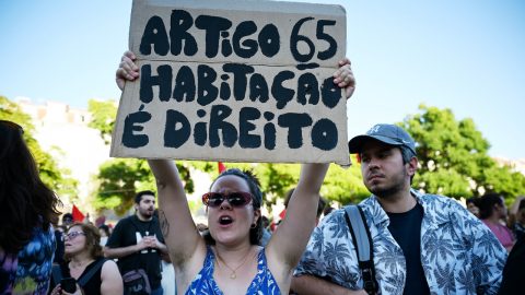 Casa Para Viver Habitação protesto direito