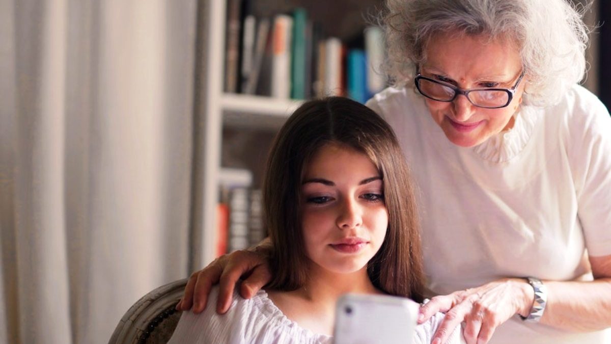 pexels-andrea-piacquadio-3768137