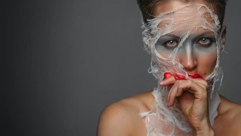 shoppinh LIngerie Halloween