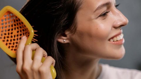 escovar cabelos desembaraçar