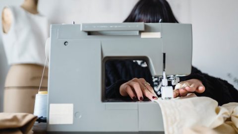 têxtil morta tiro salários protesto bangladesh