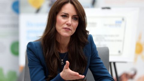 Kate Middleton internada hospitalizada cirurgia abdominal