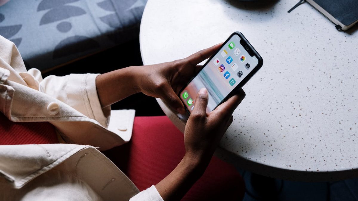 pexels-cottonbro-studio-5053835