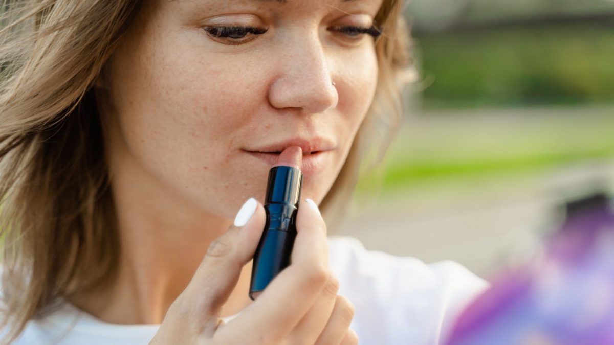 pexels-anastasia-shuraeva-9606834