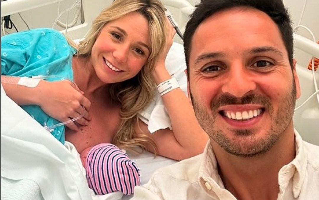 Sofia arruda Insta cortada