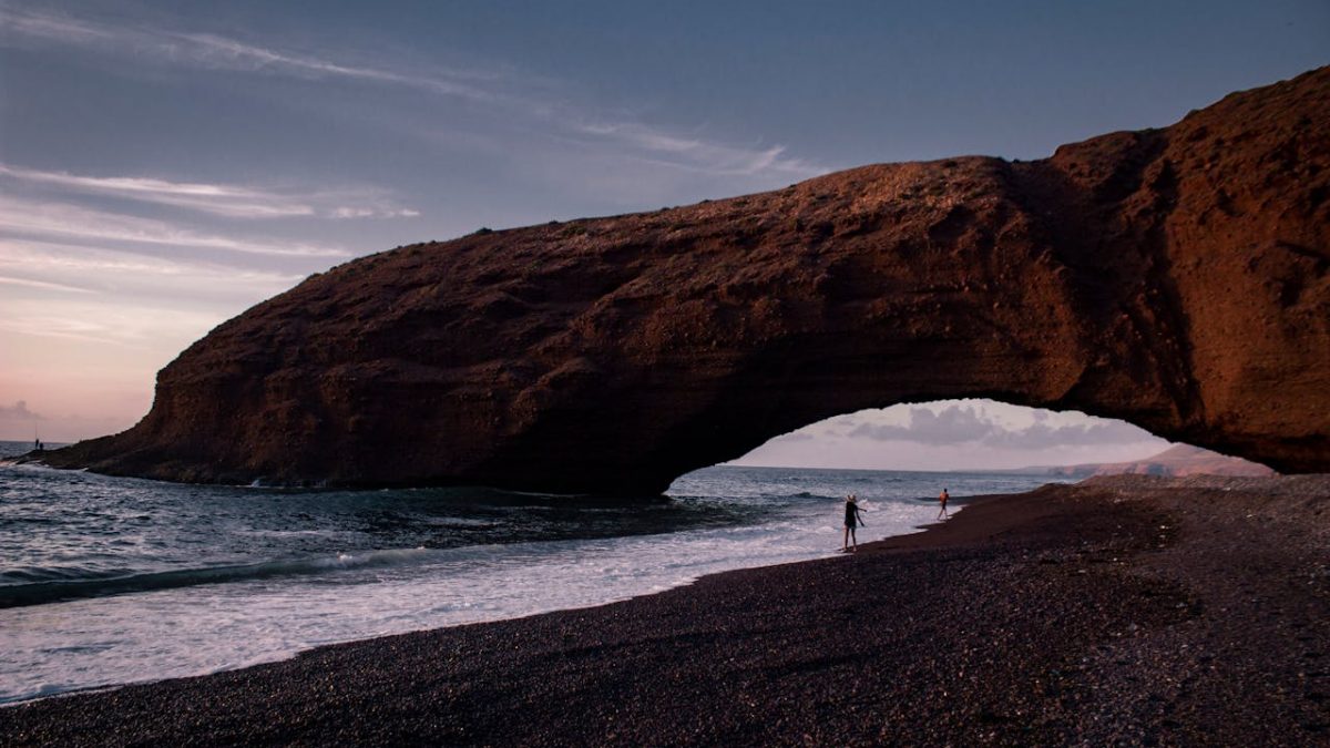 pexels-hassane-elhariti-20799000