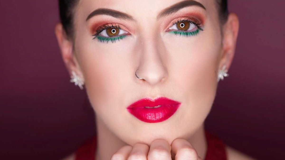 pexels-kyle-roxas-2122276