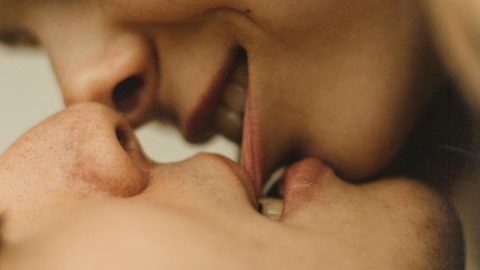 Beijo dia internacional beijo cuidados a ter passos imprescindíveis