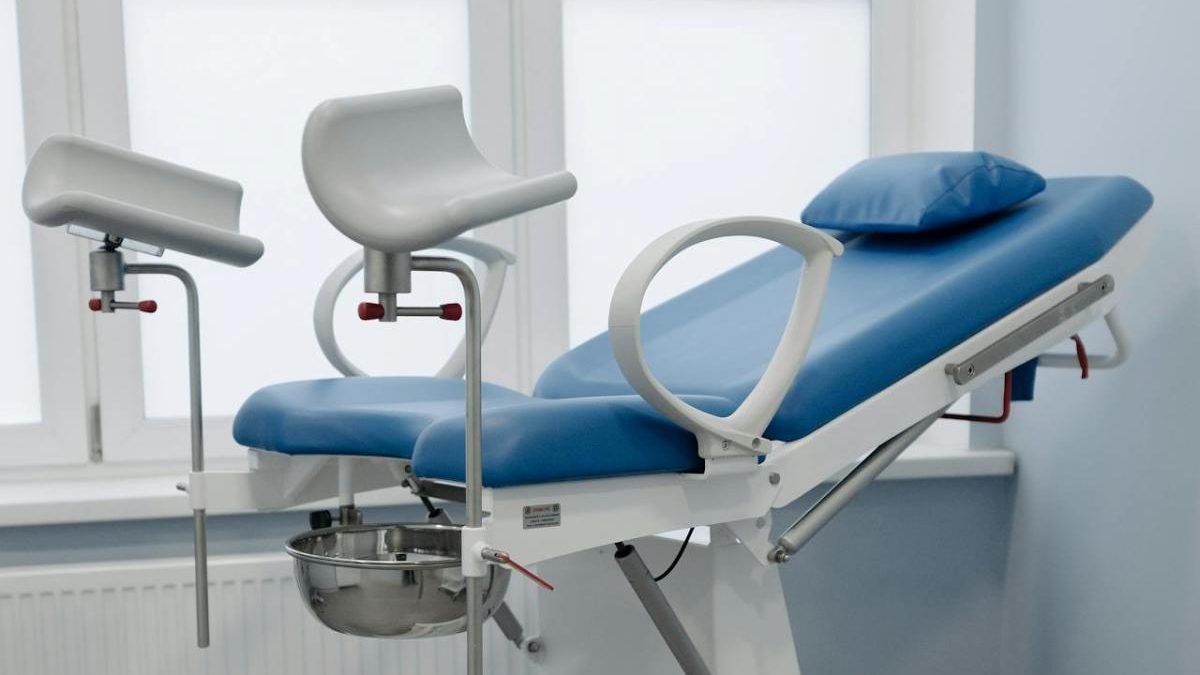 pexels-pavel-danilyuk-7108121