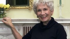 Alice Munro morreu autora canadiana Nobel