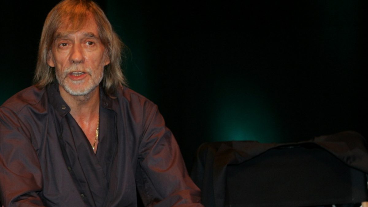 GI06072010SAVIOFERNANDES