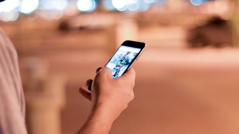 dream scrolling estudo mulheres homens decisões financeiras