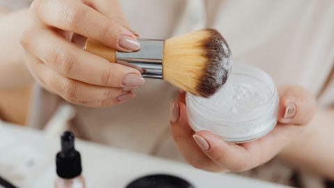 Diferenças entre pó compacto e pó solto