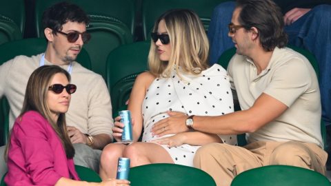 Margot Robbie e Tom Ackerley em Wimbledon