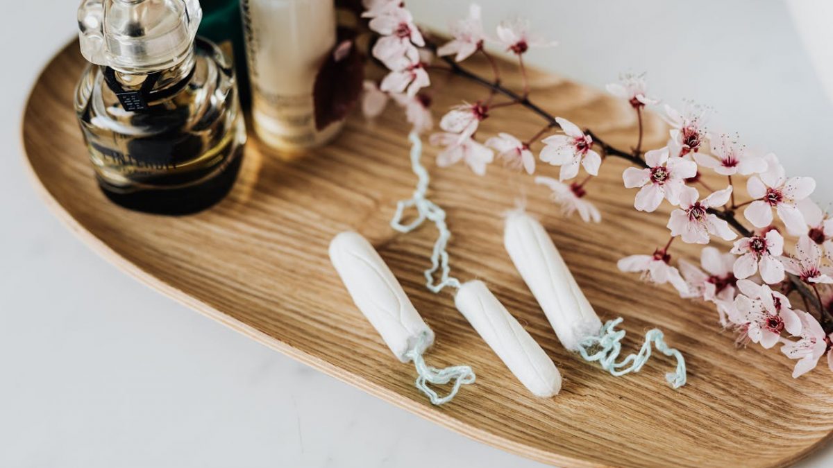 pexels-karolina-grabowska-4239009