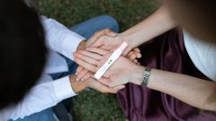 fertilidade dador esperma 100 pessoas contestação Netflix